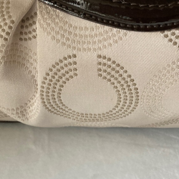 Coach Tan and Brown Shoulder Bag - Picture 3 of 10